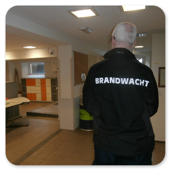 Brandwachten inzetten